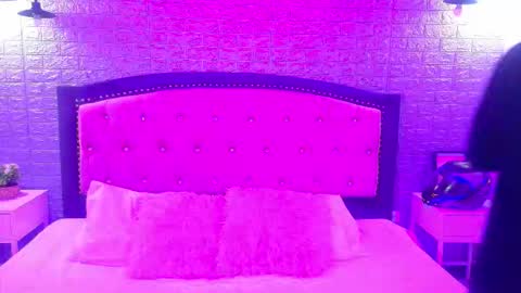 natalie  online show from January 2026 02:58:01 AM