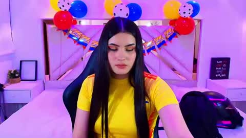 natalie  online show from July 2026 08:59:02 PM