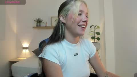 Nataly online show from May 2026 02:18:01 AM