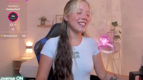 Nataly online show from May 2026 02:18:02 AM