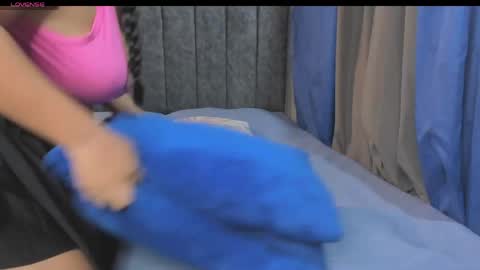 natalystevens online show from April 2026 10:38:02 AM