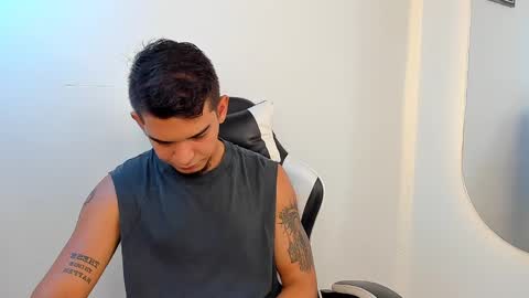 natan_77 online show from October 2025 03:11:02 PM