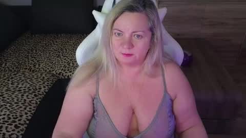 Natalli online show from March 2025 07:48:01 AM