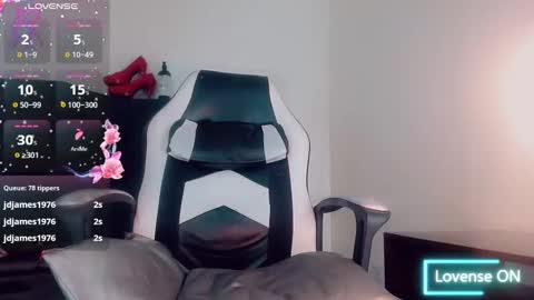 natasha_clifford online show from January 2026 07:27:01 PM