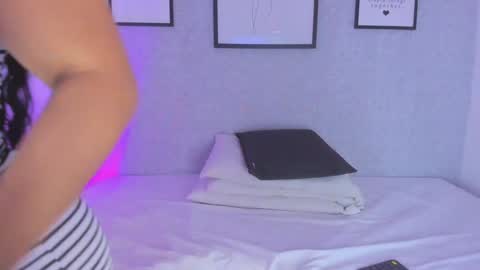 Snapshot of natasha_harpper chatting on January 2025 11:43:01 AM Natasha online show from January 2025 11:43:01 AM