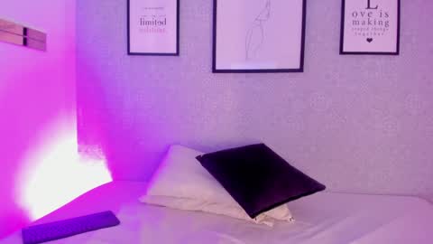 Snapshot of natasha_harpper chatting on January 2025 12:30:01 PM Natasha online show from January 2025 12:30:01 PM