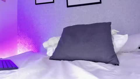 Snapshot of natasha_harpper chatting on February 2025 05:06:01 PM Natasha online show from February 2025 05:06:01 PM