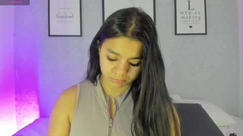 Snapshot of natasha_harpper chatting on February 2025 12:24:01 PM Natasha online show from February 2025 12:24:01 PM