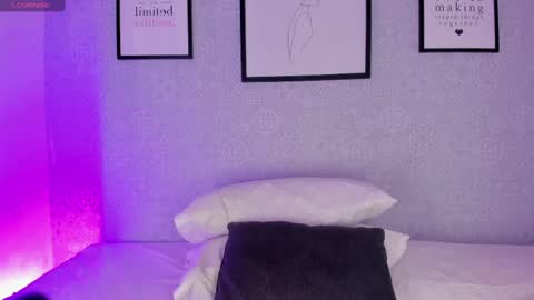 Snapshot of natasha_harpper chatting on February 2025 03:27:01 PM Natasha online show from February 2025 03:27:01 PM