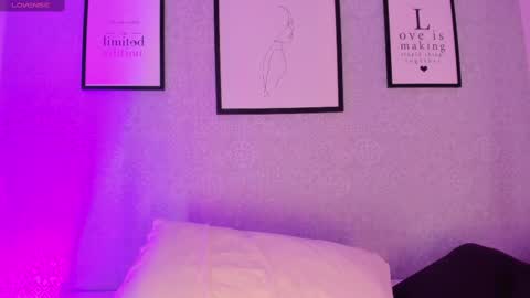 Snapshot of natasha_harpper chatting on March 2025 06:16:01 PM Natasha online show from March 2025 06:16:01 PM