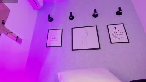 Snapshot of natasha_harpper chatting on March 2025 02:16:01 PM Natasha online show from March 2025 02:16:01 PM