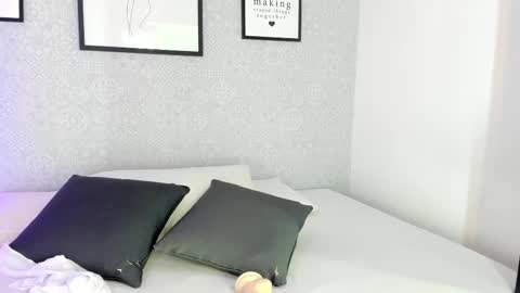 Snapshot of natasha_harpper chatting on September 2025 11:32:01 AM Natasha online show from September 2025 11:32:01 AM