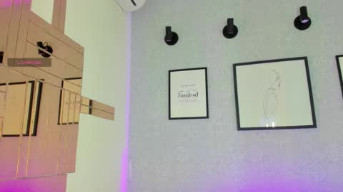 Snapshot of natasha_harpper chatting on November 2025 11:10:02 AM Natasha online show from November 2025 11:10:02 AM