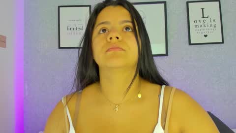 Snapshot of natasha_harpper chatting on November 2025 12:04:01 PM Natasha online show from November 2025 12:04:01 PM