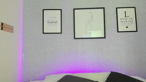 Snapshot of natasha_harpper chatting on November 2025 12:39:02 PM Natasha online show from November 2025 12:39:02 PM