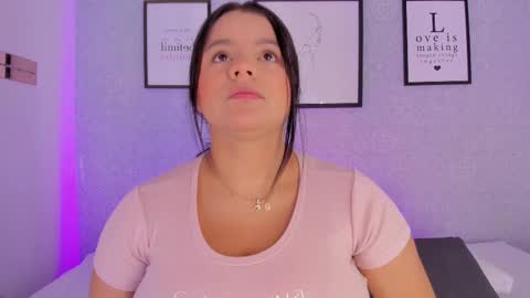 Snapshot of natasha_harpper chatting on December 2025 11:36:02 AM Natasha online show from December 2025 11:36:02 AM