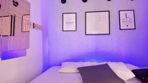  Natasha  online show from December 2025 12:34:02 PM