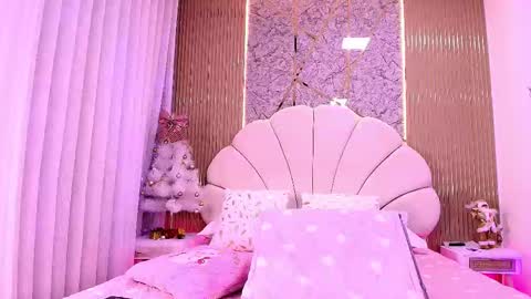 Snapshot of natasha_luna_ chatting on November 2025 07:16:02 PM Natasha online show from November 2025 07:16:02 PM