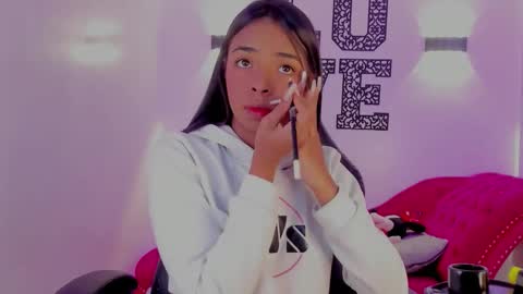 Snapshot of natasha_smith_ws chatting on December 2025 03:39:02 PM Natasha online show from December 2025 03:39:02 PM