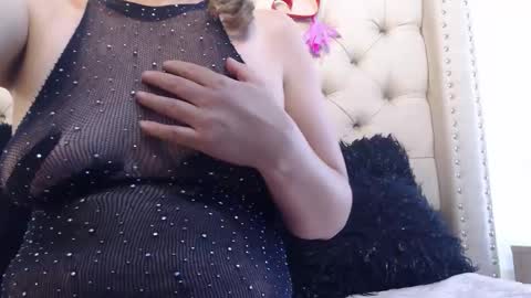 Natasha Claus online show from February 2026 07:43:02 PM