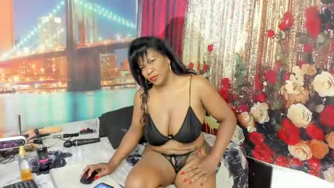 Snapshot of natashajimenez chatting on June 2026 08:12:02 PM Natasha January 13 my Birthday online show from June 2026 08:12:02 PM