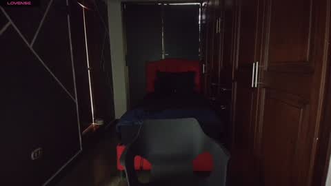 Natasha Mason online show from January 2025 05:54:02 PM