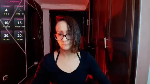 Natasha Mason online show from February 2025 11:44:02 AM