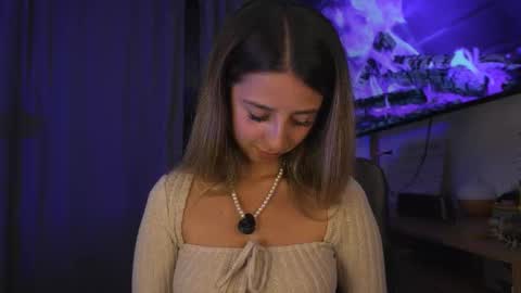 Snapshot of natasna1 chatting on December 2025 04:40:01 AM Natasha Independent model online show from December 2025 04:40:01 AM