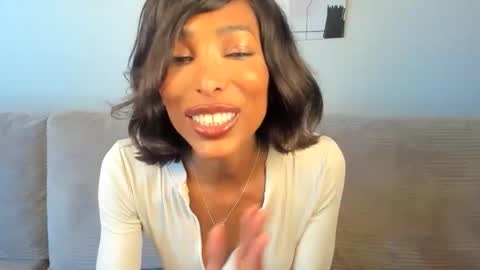 Natassia Dreams online show from May 2026 11:43:01 PM