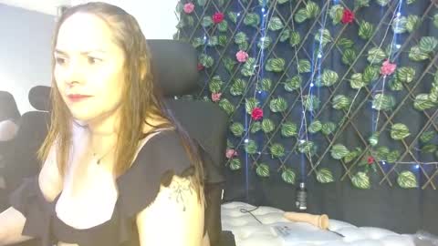 NataTellez online show from November 2025 05:54:01 AM