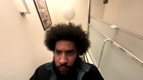 Snapshot of nate791758 chatting on January 2026 01:02:01 PM nate791758 online show from January 2026 01:02:01 PM