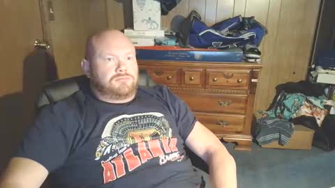 Snapshot of nate_b99 chatting on May 2026 11:44:02 PM Nate online show from May 2026 11:44:02 PM