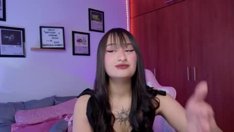 Nathalia Ramirez online show from February 2026 01:11:01 AM