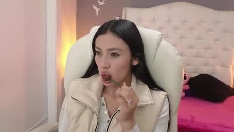 nathaly_blue online show from December 2024 07:08:02 PM