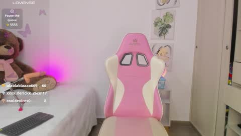 nathaly_evans18 online show from October 2025 06:32:02 AM