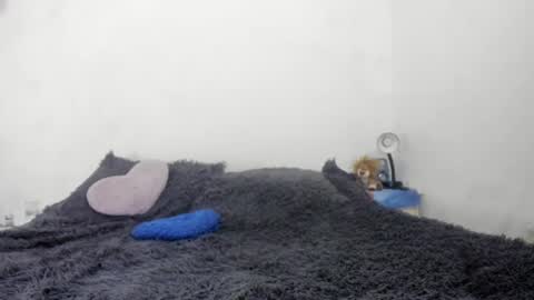 Nathaly online show from September 2025 07:28:01 PM