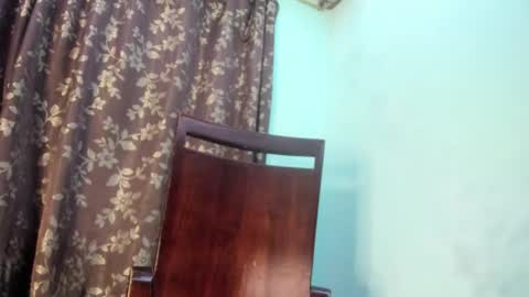 Nathaly online show from March 2026 11:37:01 AM