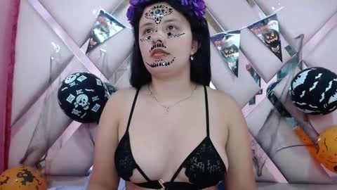 nathaly low online show from October 2025 04:13:02 AM