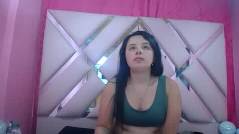 Snapshot of nathaly_sweet23 chatting on December 2025 03:11:02 AM Nathaly sweet online show from December 2025 03:11:02 AM