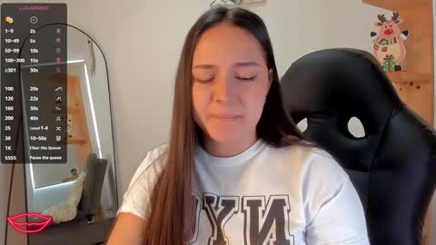 nathalyxx_ online show from December 2024 02:16:02 PM