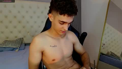 Snapshot of nathan_shimmer chatting on April 2026 06:31:02 AM nathan_shimmer online show from April 2026 06:31:02 AM
