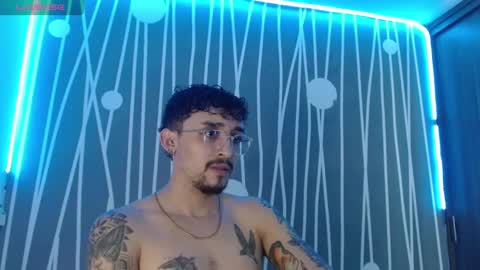 Snapshot of nathanray99 chatting on January 2025 06:31:01 PM nathanray99 online show from January 2025 06:31:01 PM