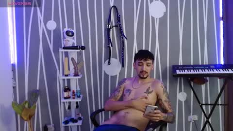 Snapshot of nathanray99 chatting on January 2025 03:06:01 PM nathanray99 online show from January 2025 03:06:01 PM