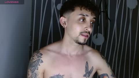 Snapshot of nathanray99 chatting on January 2025 01:47:01 AM nathanray99 online show from January 2025 01:47:01 AM