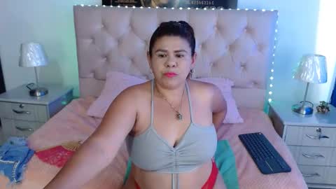 nathy_voyeur online show from January 2025 04:44:01 PM