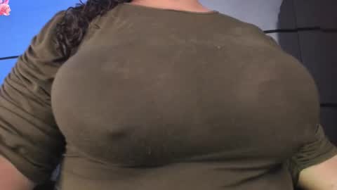 nathy  new independent account  online show from November 2025 03:37:02 PM