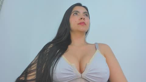 Nathyy online show from November 2025 04:23:02 AM