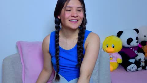 Naty  online show from October 2025 11:14:01 PM