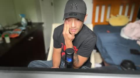 native_boy2 online show from February 2026 01:28:01 AM