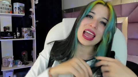 Nat  online show from December 2024 12:34:02 AM